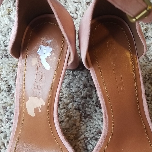 Coach Link Heel in Peony - Picture 4 of 5